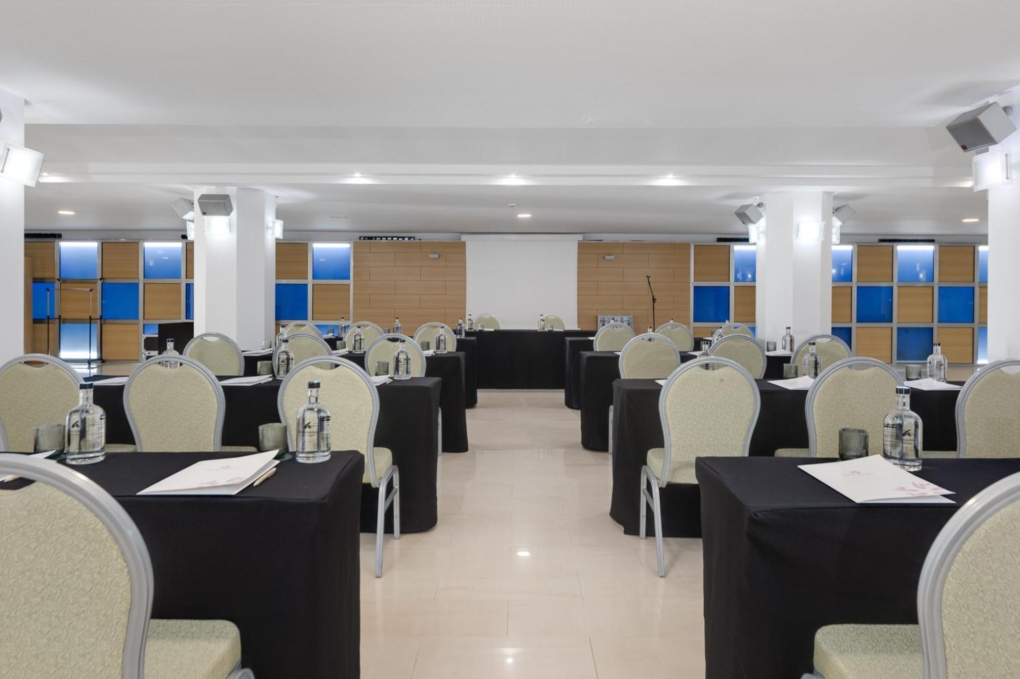 Daniya Denia Spa & Business 4* Exterior foto